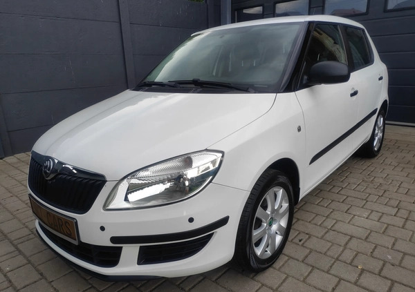 Skoda Fabia cena 23999 przebieg: 147500, rok produkcji 2014 z Kłodawa małe 781